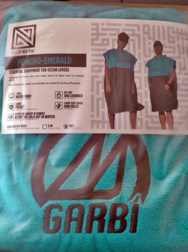 Poncho de surf Garbí Watersports - Imagen 4